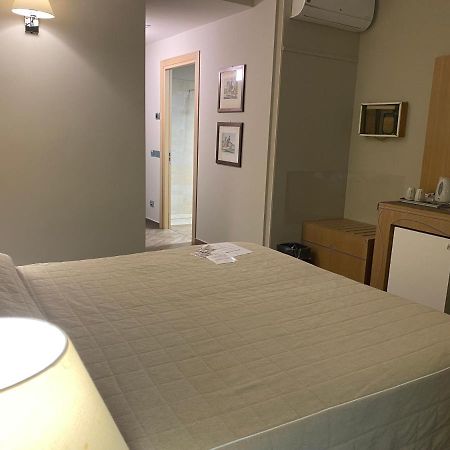 Hotel Monteverde Acqui Terme Buitenkant foto