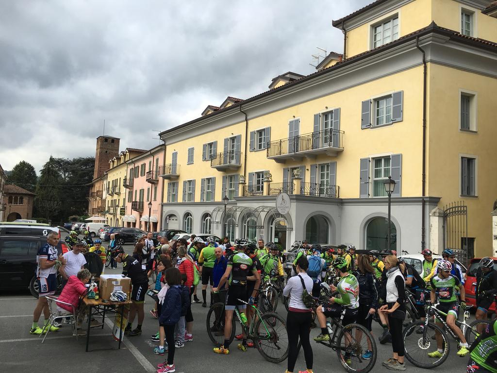 Hotel Monteverde Acqui Terme Buitenkant foto