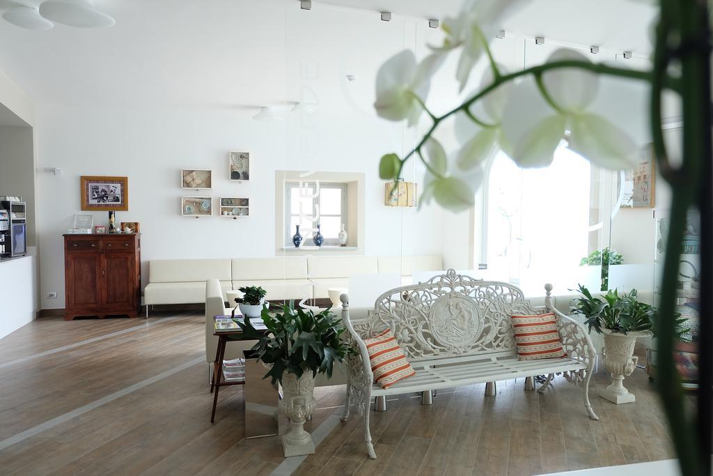 Hotel Monteverde Acqui Terme Buitenkant foto
